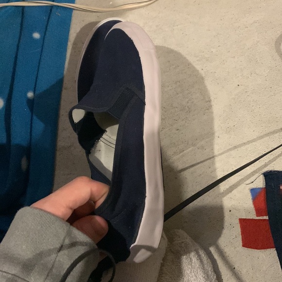 Shoes - Picture 2 of 3